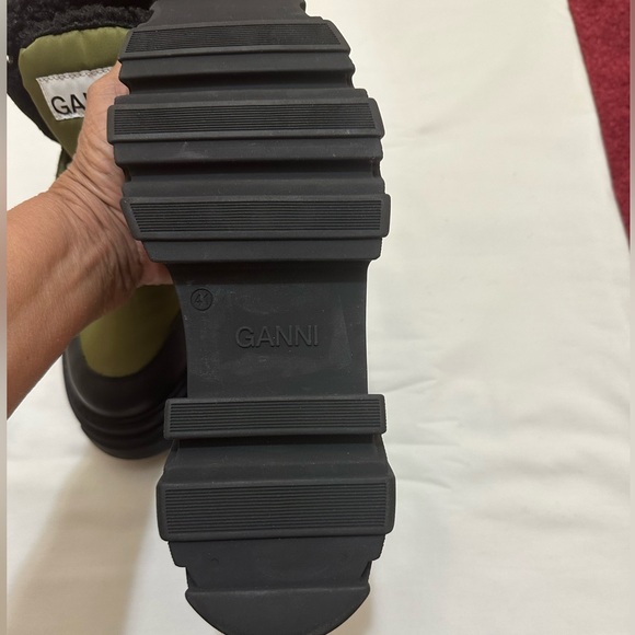 NEW Ganni Olive and Black Lace-Up Boots Size ( US10 )  (EU41 ) - Picture 5 of 10